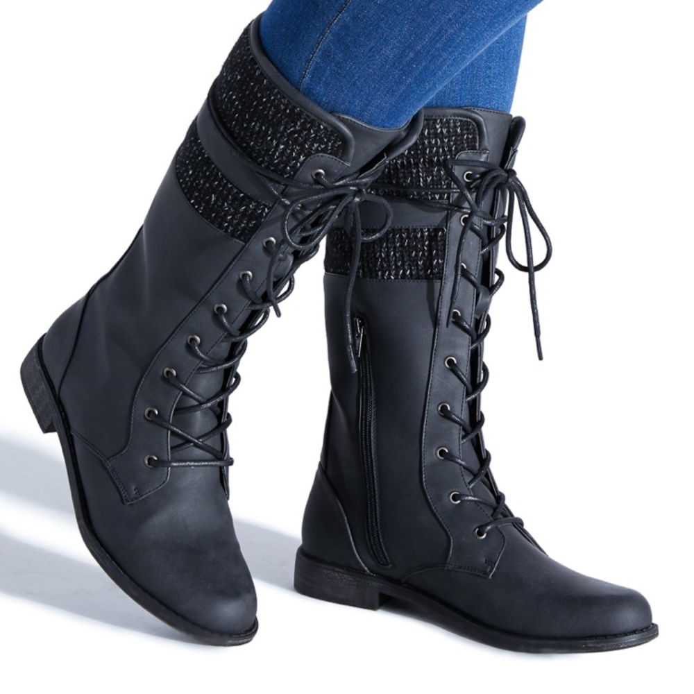 Lexis Sweater Knit Boot. Size 6.5